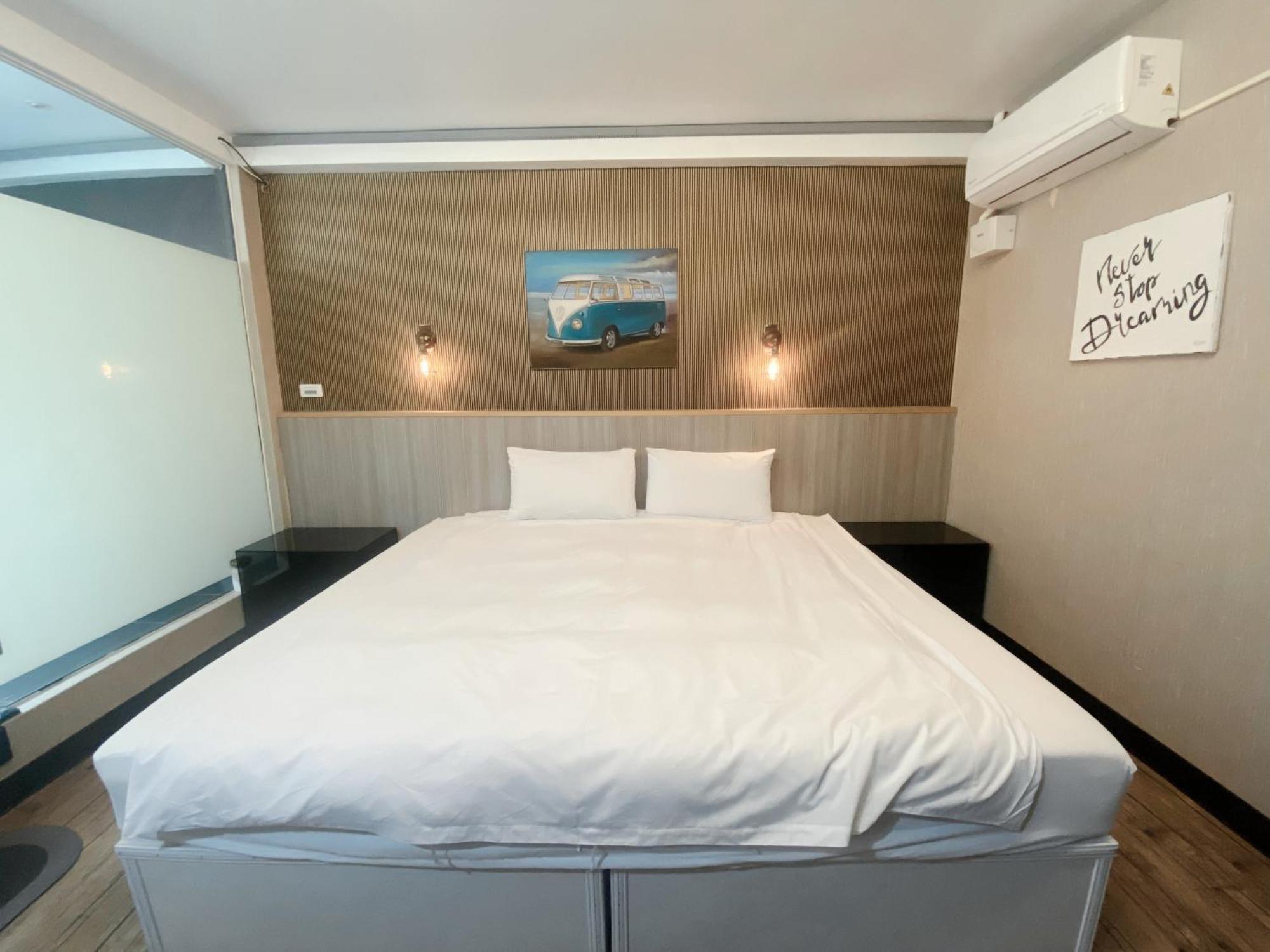 Love River Inn Kaohsiung Chambre photo